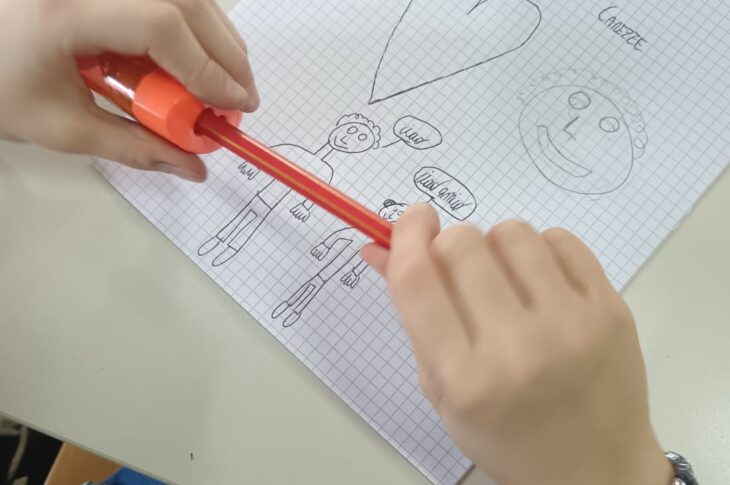 Scuola secondaria di I grado - Trasformazione delle parole pietre in parole carezze (16)